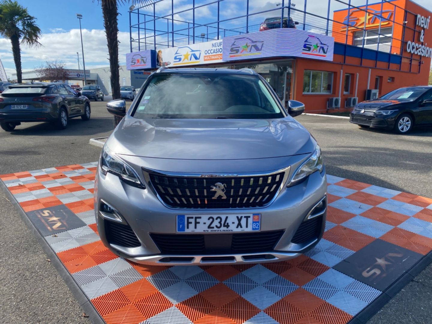 PEUGEOT 3008 - PureTech 130 EAT8 CROSSWAY Hayon Pack Drive Assist Attelage