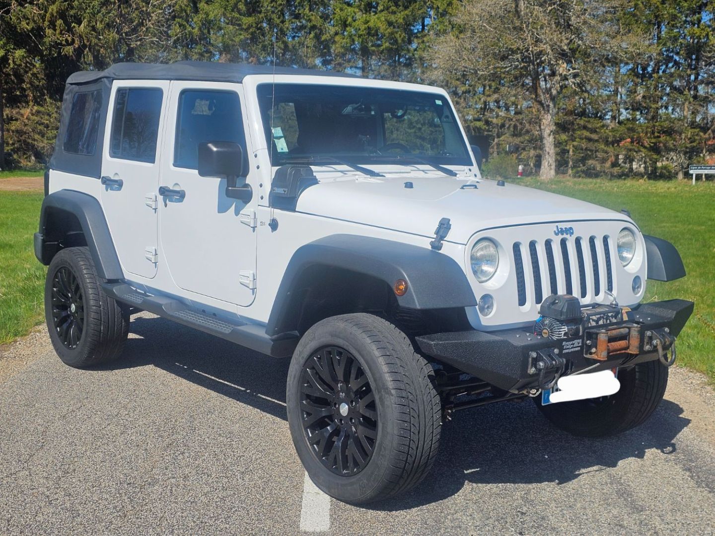 JEEP WRANGLER UNLIMITED - 2.8 CRD 200CH BV6 (2015)