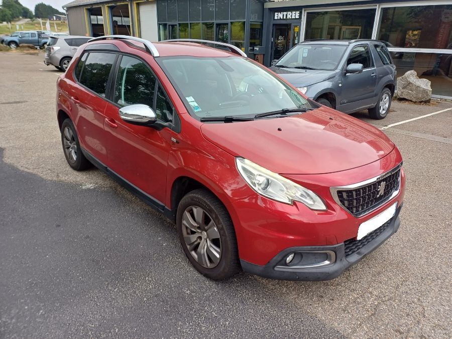 PEUGEOT 2008 - 1.2 PURETECH 110CH CROSSWAY + GRIPP CONTROL (2017)