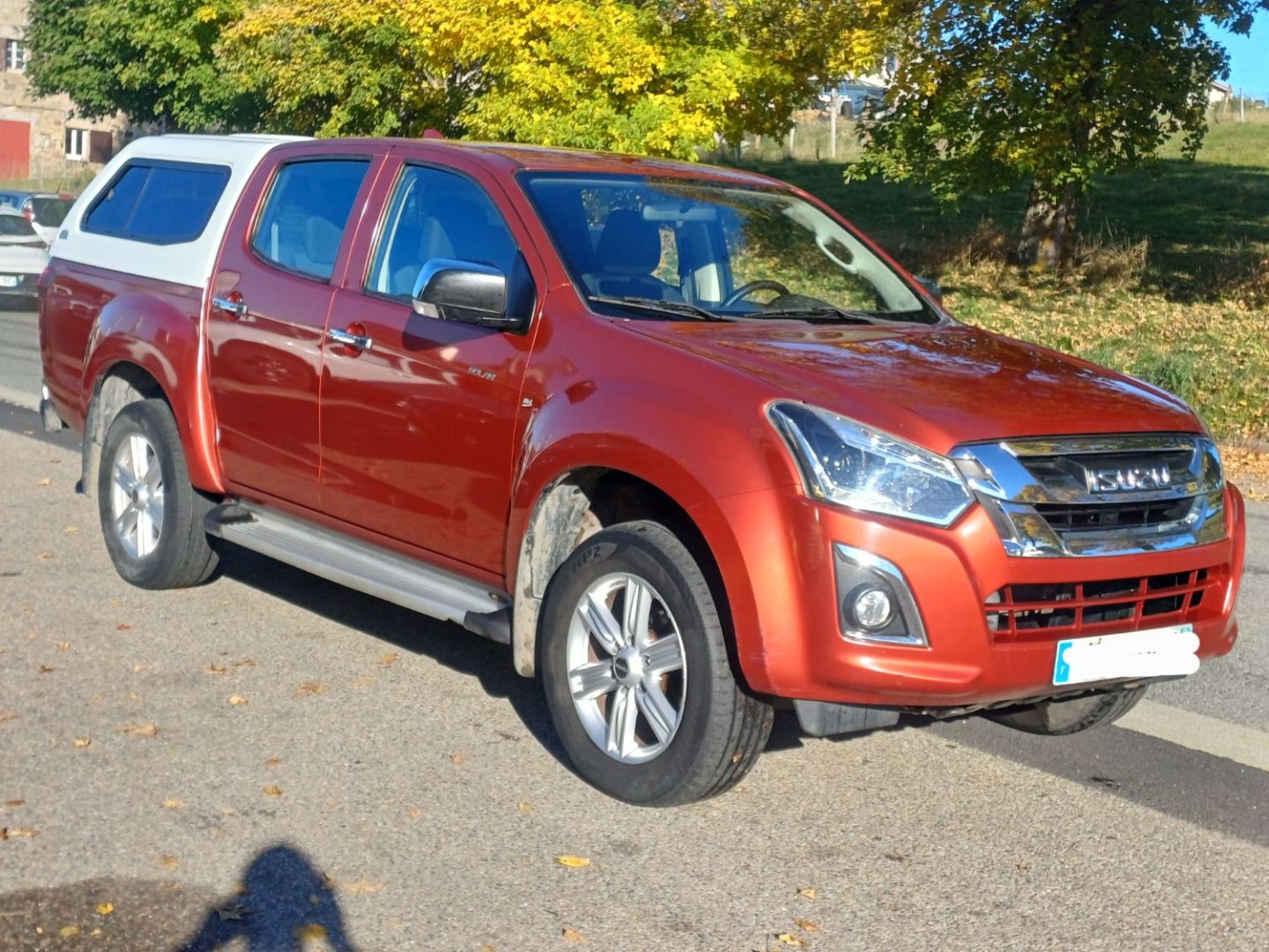 ISUZU D-MAX II - CREW CAB SOLAR PLUS 4X4 1.9TDI 163 A/T BVA (2017)