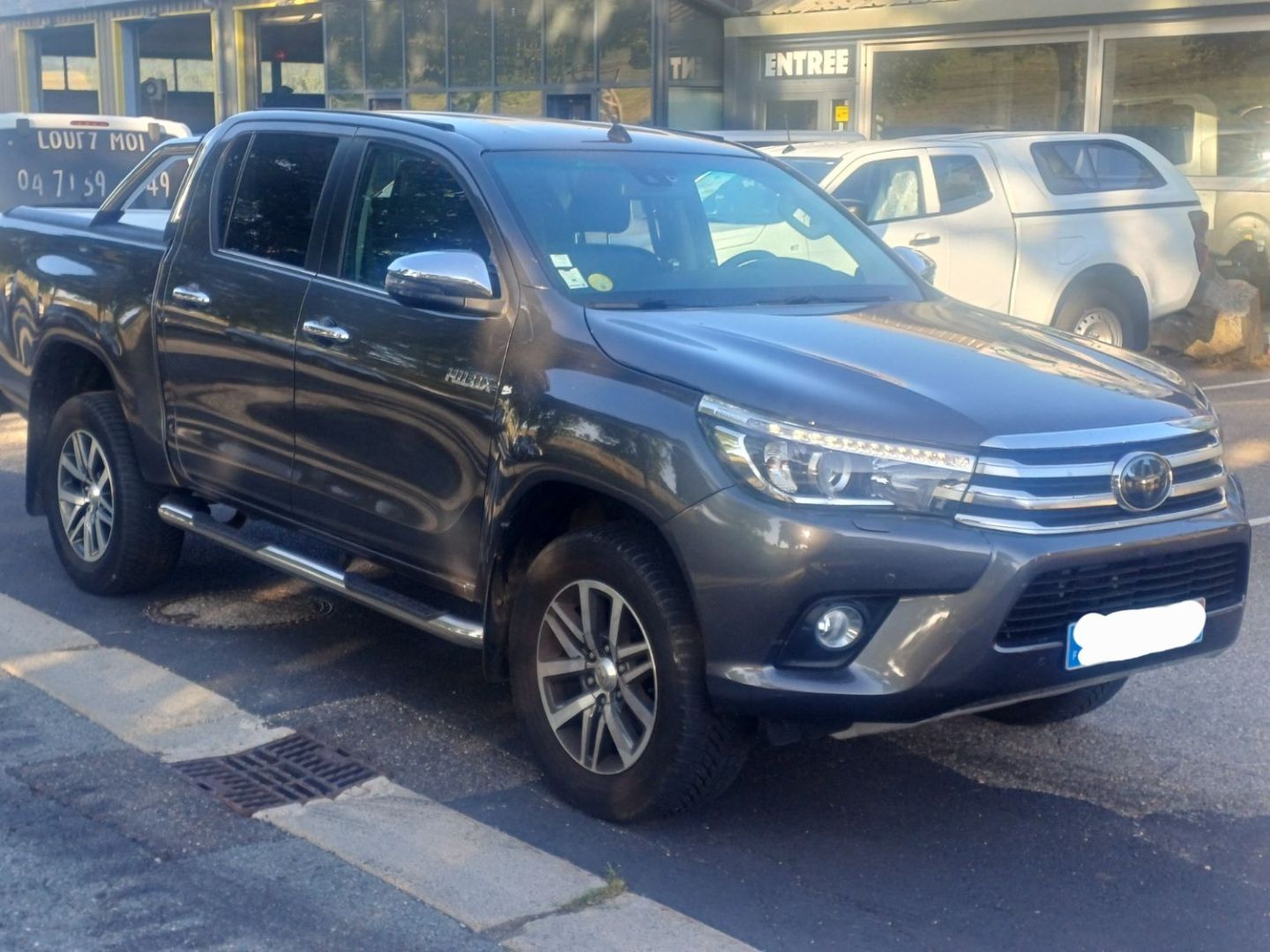 TOYOTA HILUX - 4WD 2.4 D-4D DOUBLE CABINE LOUNGE (2019)