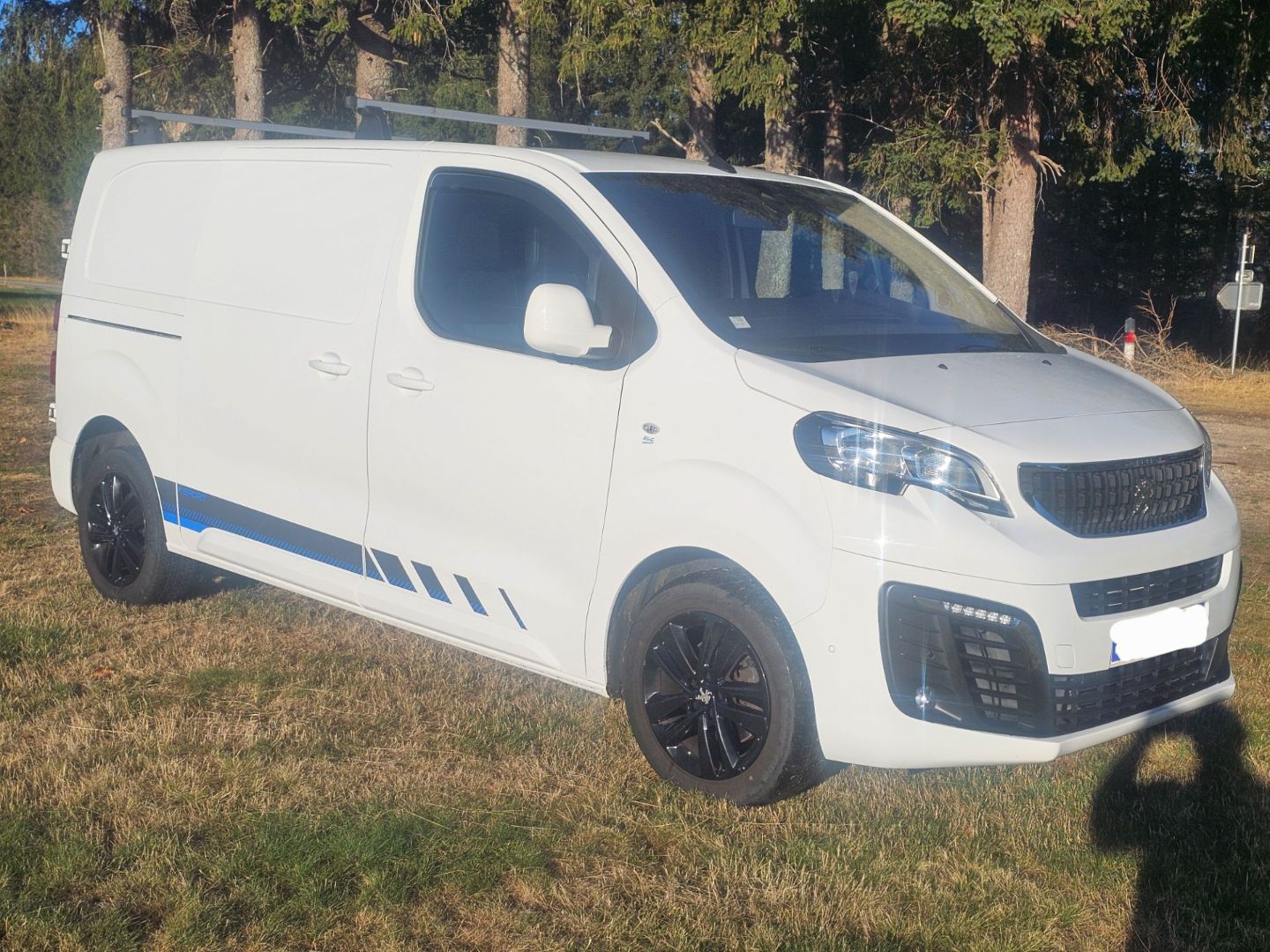 PEUGEOT EXPERT - III 2.0 BLUEHDI 120 STANDARD PACK SPORT (2026)