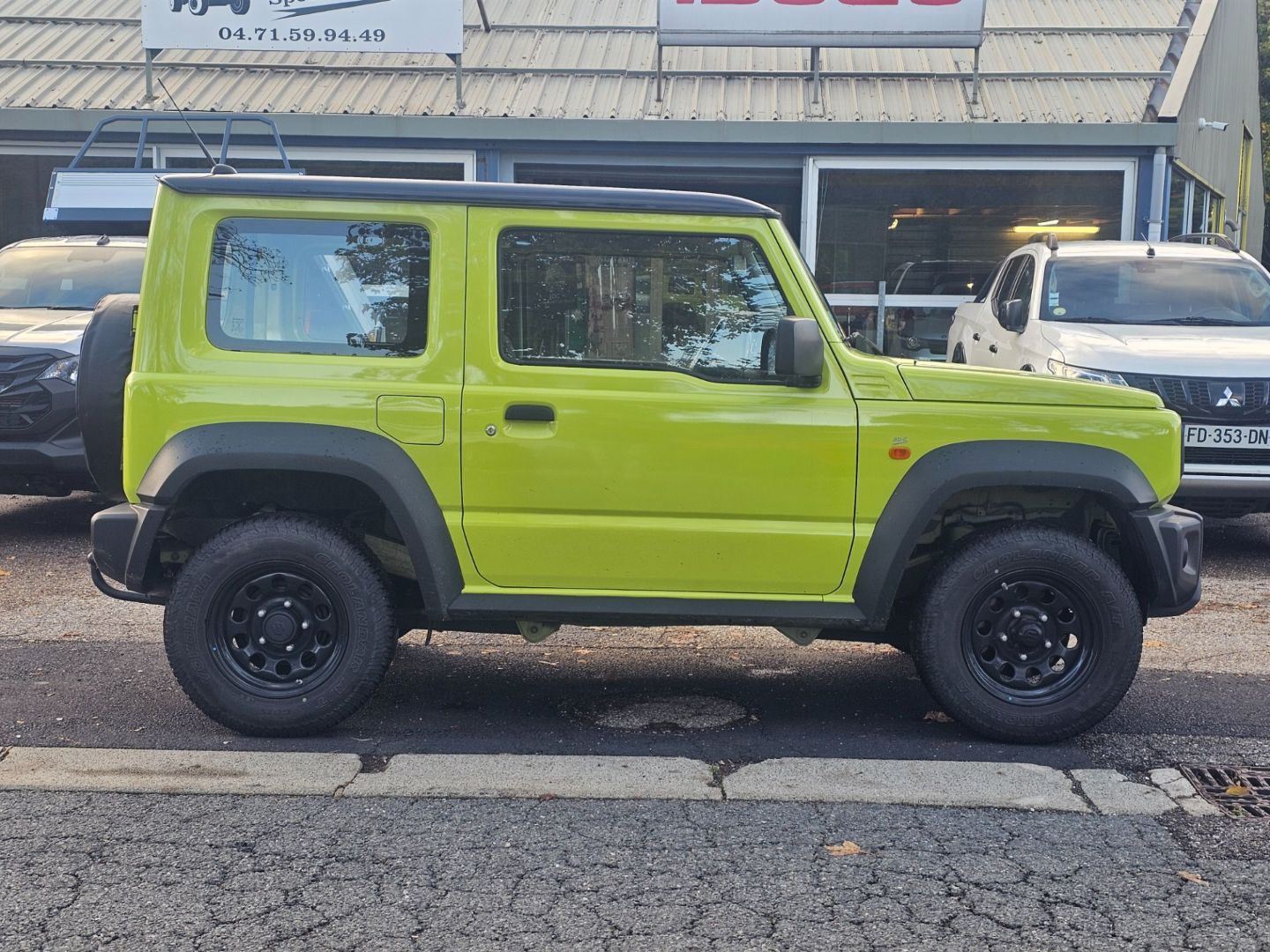 SUZUKI JIMNY - 1.5 VVT PRIVILEGE 2PL