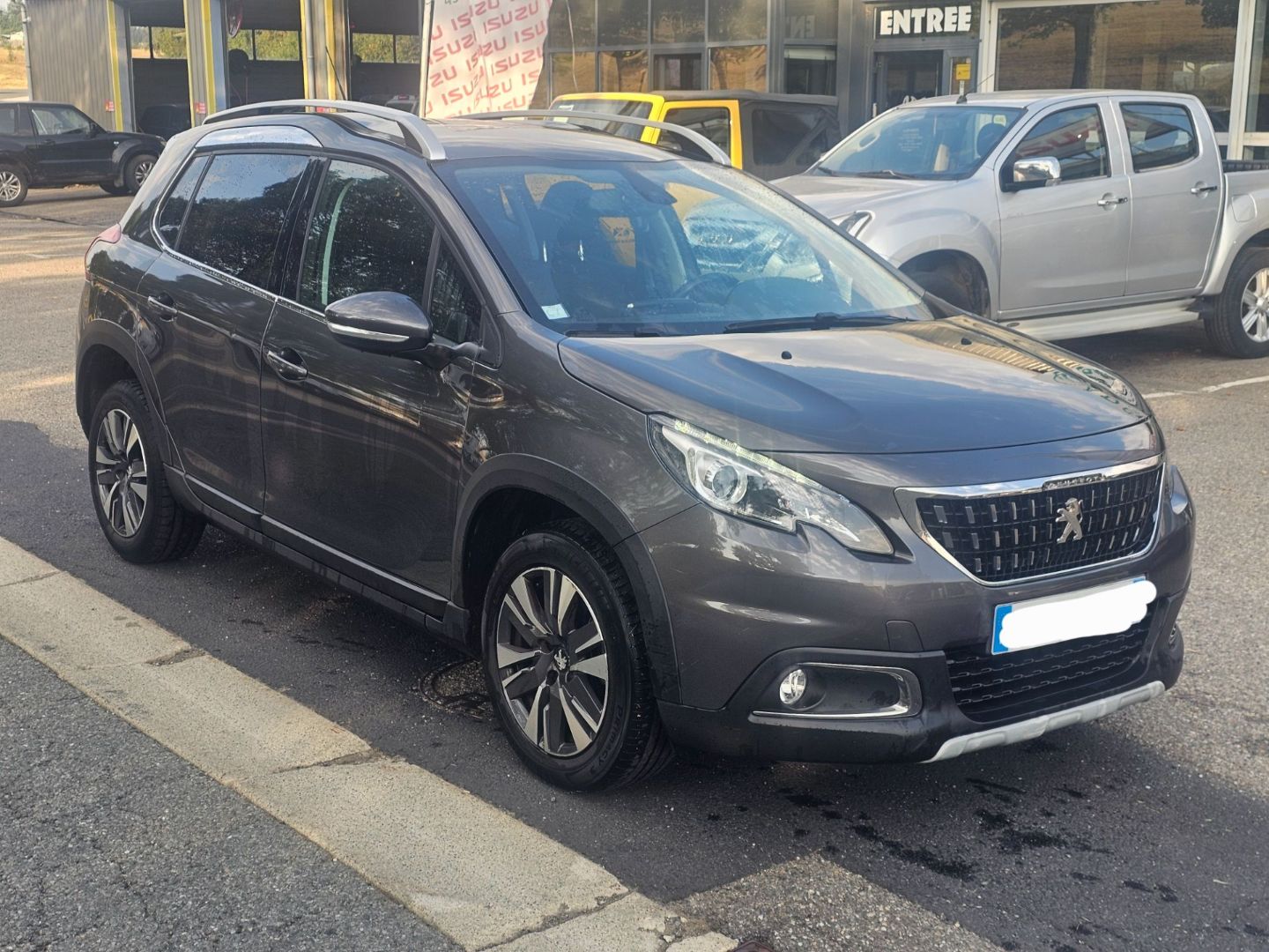 PEUGEOT 2008 - (2) 1.5 BLUEHDI 120 S&S CROSSWAY EAT6