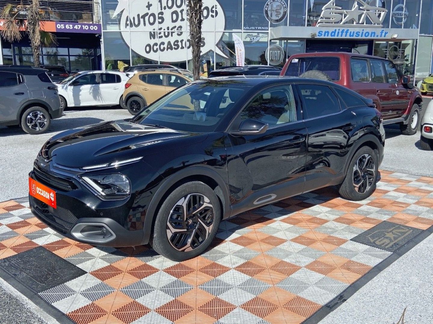 CITROEN C4 1.2 PURETECH 130 EAT8 SHINE 1 ère main